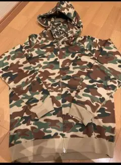 A BATHING APE 迷彩柄 ジップアップパーカー