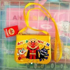 新品 アンパンマン エナメル ポシェット