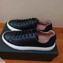 HugoBOSS　ブラックシューズ　37センチ