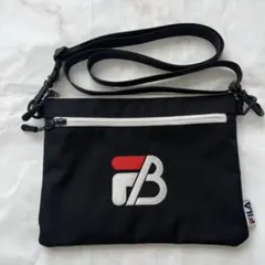 BE:FIRST FILA サコッシュ　肩掛け　カバン　BMSG コラボ