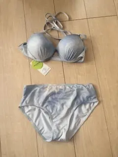 青のセパレート水着・カバーアップセット