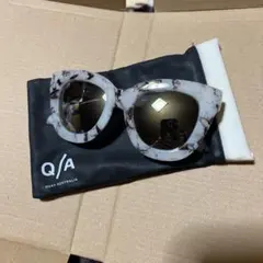 QUAY AUSTRALIA クエイオーストラリア　サングラスのサムネイル