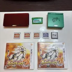 任天堂3DS、ゲームボーイアドバンスSP 、ポケモンソフト多数、古びた海図あり。