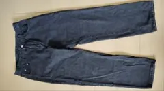 ダークグレー ストレートデニムパンツ