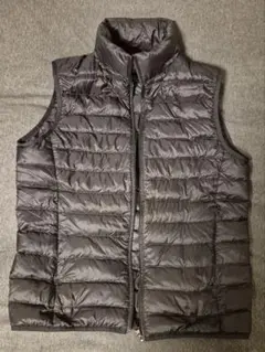 【美品】UNIQLO ユニクロ ウルトラライトダウンベスト インナーダウン