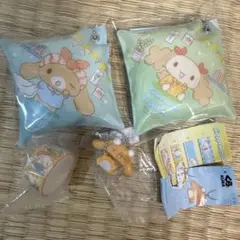 くら寿司　シナモロール　キーホルダー　クッション