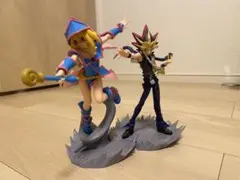 遊戯王 フィギュア　ブラックマジシャンガール　遊戯