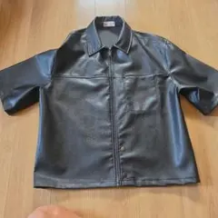 ZARA フェイクレザー 半袖シャツジャケット ブラック Lサイズのサムネイル