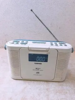 災害時に強いラジオ 東芝 防水 CD クロックラジオ TY-CDB5 電池付き Amazon.co.jp: TOSHIBA 防水CDクロックラジオ CUTEBEAT ホワイト TY