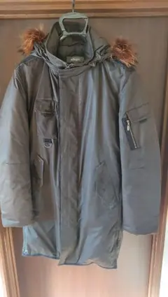 ダウンジャケット