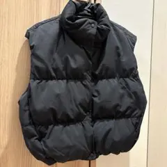 美品 ユニクロ C ダウンクロップドベスト ブラック サイズL