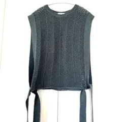 SALON サイドリボンニットベスト　カーキ色　リネン混合　ベスト