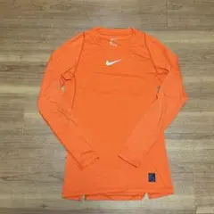 NIKE PRO アンダーシャツ インナー 長袖 オレンジ L