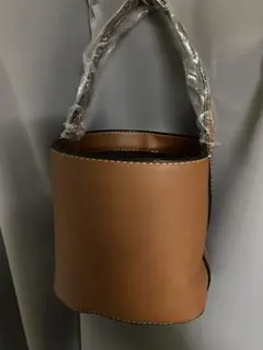 バケツ型 本革