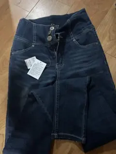 Gorge スキニーデニム ダークブルー 新品タグ付き
