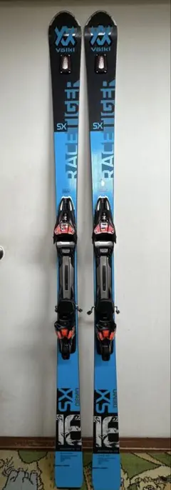 Völkl Racetiger SX デモ