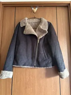 ライダース ムートンコート