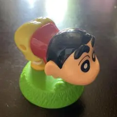 クレヨンしんちゃん おしりふりふり　フィギュア ハッピーセット