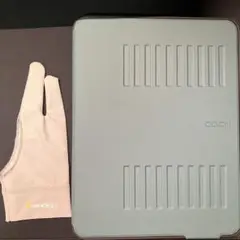 ZUGU iPad Pro 13 インチ ケース M4 パイングリーン　+おまけ