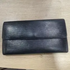 LOUIS VUITTON エピ 長財布のサムネイル