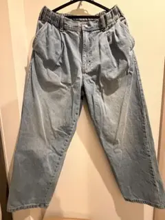 GU デニムキャロットパンツ ライトブルー Mサイズのサムネイル