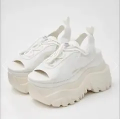 SLY CHUNKY TECH SNEAKER 厚底サンダル ホワイトのサムネイル