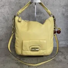 COACH Y2K Kristin Yellow Shoulder Bagのサムネイル