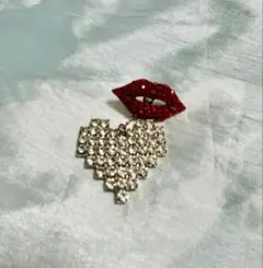 Item thumbnail for item b5ef15a9-ab1e-4000-9588-7924658fcb37