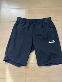 diadora メンズ ショートパンツ ブラック　テニス　サッカー　フットサルのサムネイル