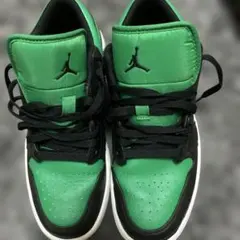 ナイキ エア ジョーダン 1 ロー ブラック ラッキー グリーン