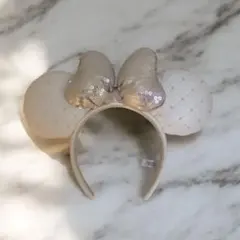 ディズニーカチューシャ 白 パール リボン付きスパンコールカチューシャ ミニー