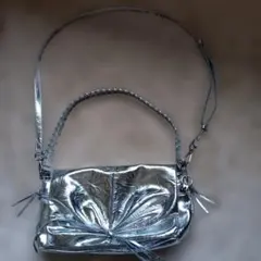 ZARA メタリックギャザーショルダーバッグ