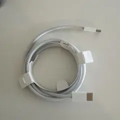ホワイト USB-C 充電ケーブル