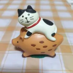 コンコンブル❣️ (猪突にゃー進)