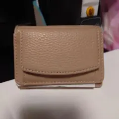 三つ折り財布　レディース　新品