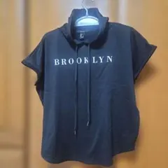 FOREVER 21 ブラック パーカー BROOKLYNのサムネイル