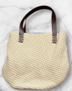 クリーム色 バッグ　ニット素材　ナチュラルテイスト