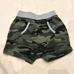 gap 迷彩ハーフパンツ　12〜18m