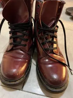 2025年最新】ドクターマーチン チェリーレッドの人気アイテム