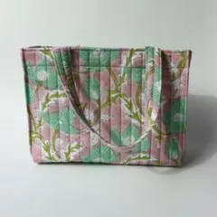 【ブロックプリント】花柄キルティングトートバッグ,全3色,匿名配送,ヌビバッグ