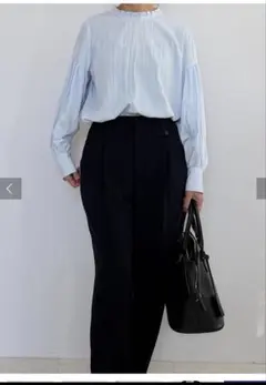 新品タグ付きSTATE OF MINDラッフルネックブラウス