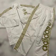 adidas ジャージ上下セット ホワイト ゴールド　白金セットアップ