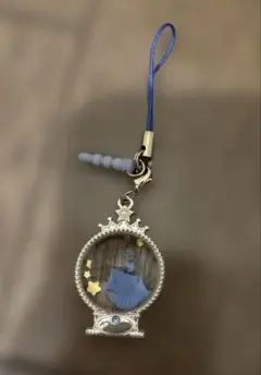 ディズニー　ストア　シンデレラ　プリンセス　ストラップ