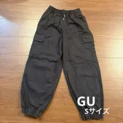 GU（ジーユー）GIRLS カーゴジョガーパンツJR Sサイズ