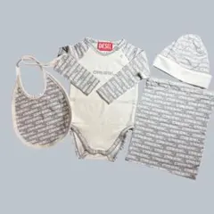【新品タグ付き 】GUCCI ロンパース・スタイ・帽子セット GUCCI ロンパース スタイ 帽子 セット - メルカリ