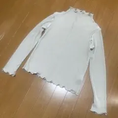 メロウ加工 ハイネック 長袖カットソーSサイズ