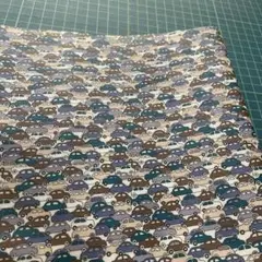 L32カーズcars ブラウン×ブルー 108×25cmラミネート生地