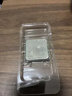 CPU 表面に傷あり