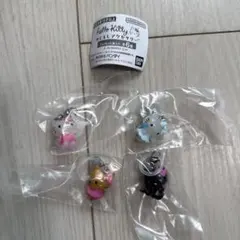 ハローキティ　めじるしアクセサリー