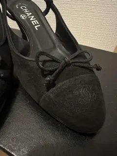 CHANEL スエード パンプスのサムネイル